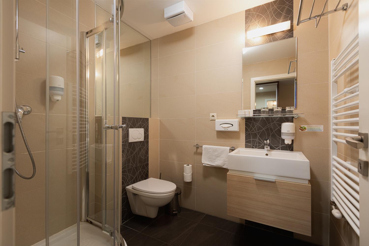 Hotel Green Dolny Kubin Bagian luar foto